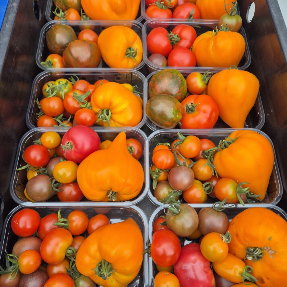 1kg Heirloom Tomatoes